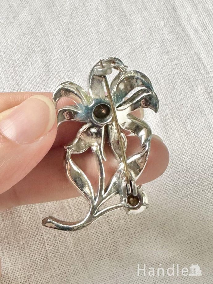 おしゃれなブローチ