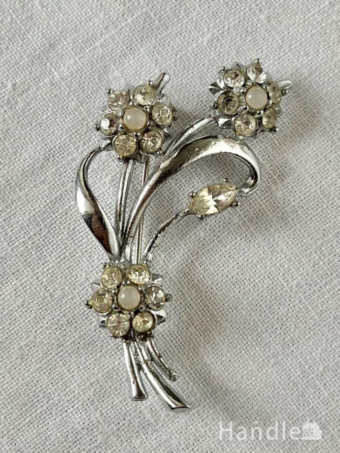 アンティークのブローチ