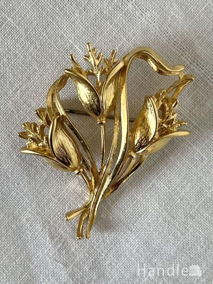 アンティークのブローチ