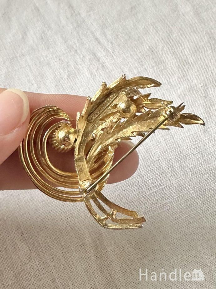 おしゃれなブローチ