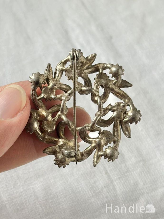 おしゃれなブローチ