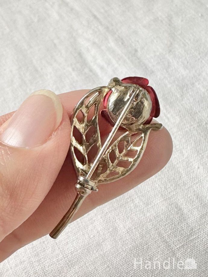 おしゃれなブローチ