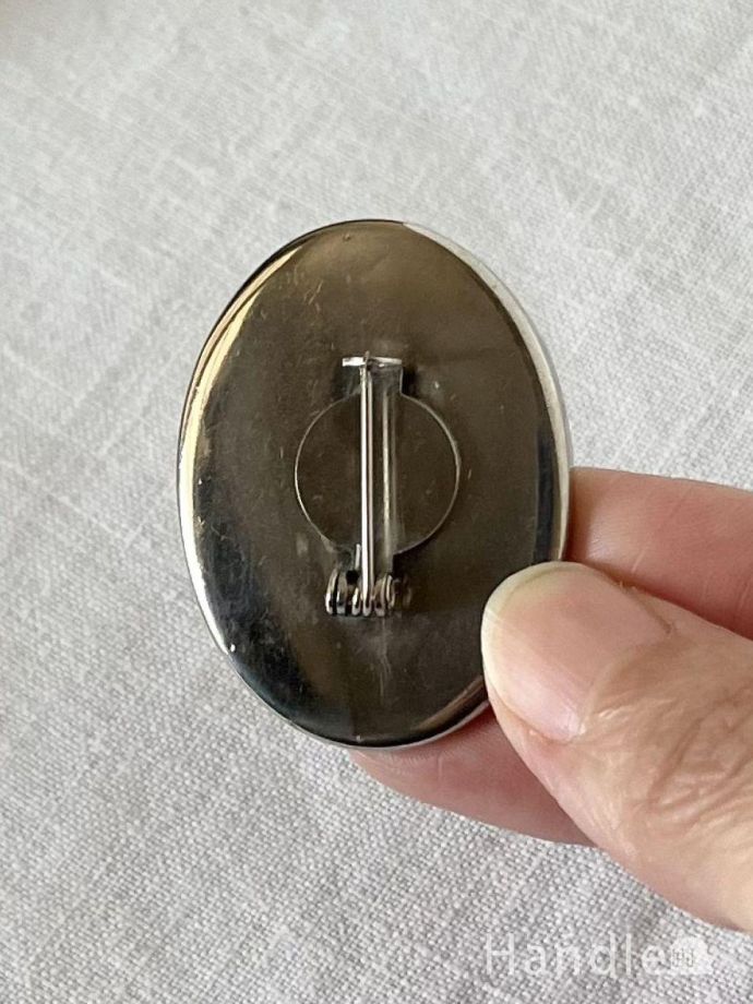 おしゃれなブローチ