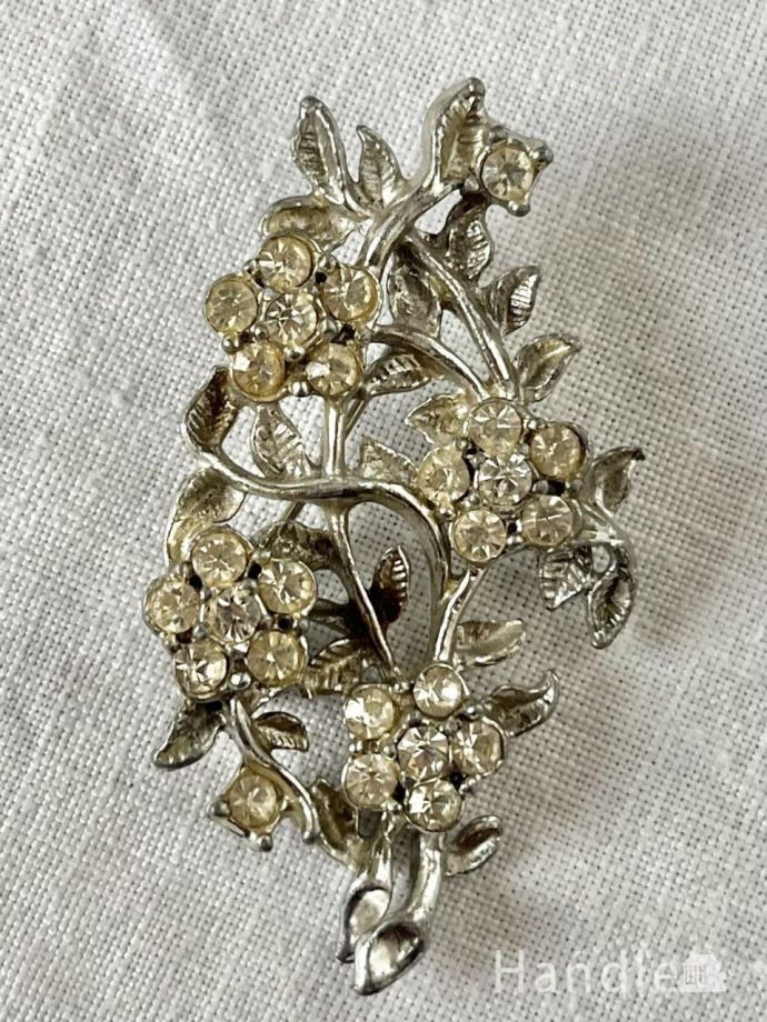 アンティークのブローチ