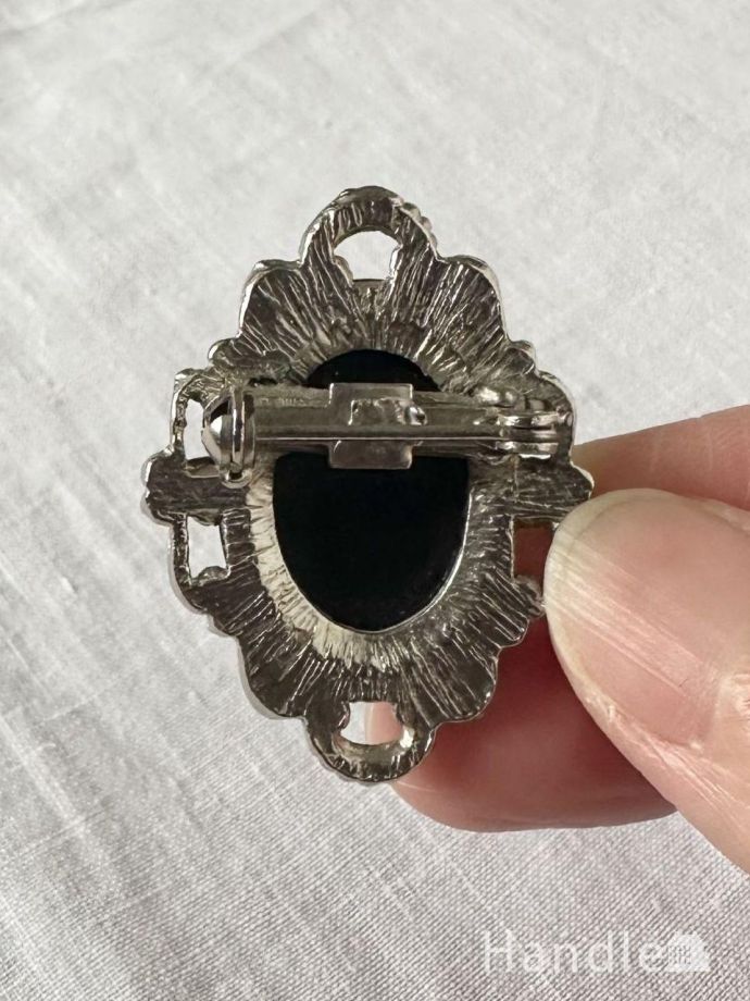 おしゃれなブローチ