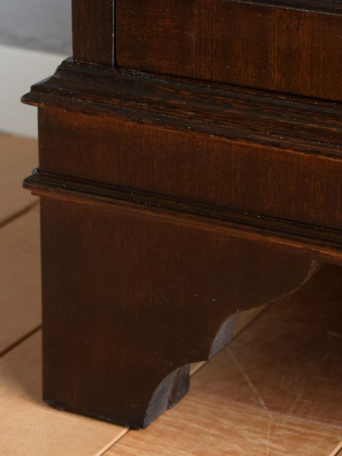 アンティーク家具の脚