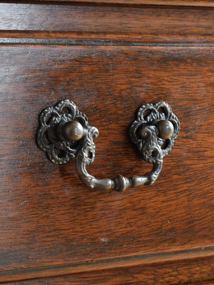 アンティークチェストの取っ手