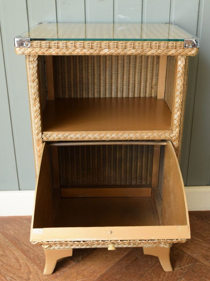 ロイドルームボックスの中