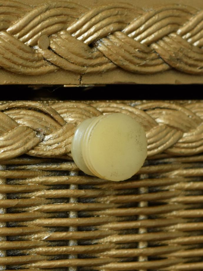 ロイドルームボックスの取っ手