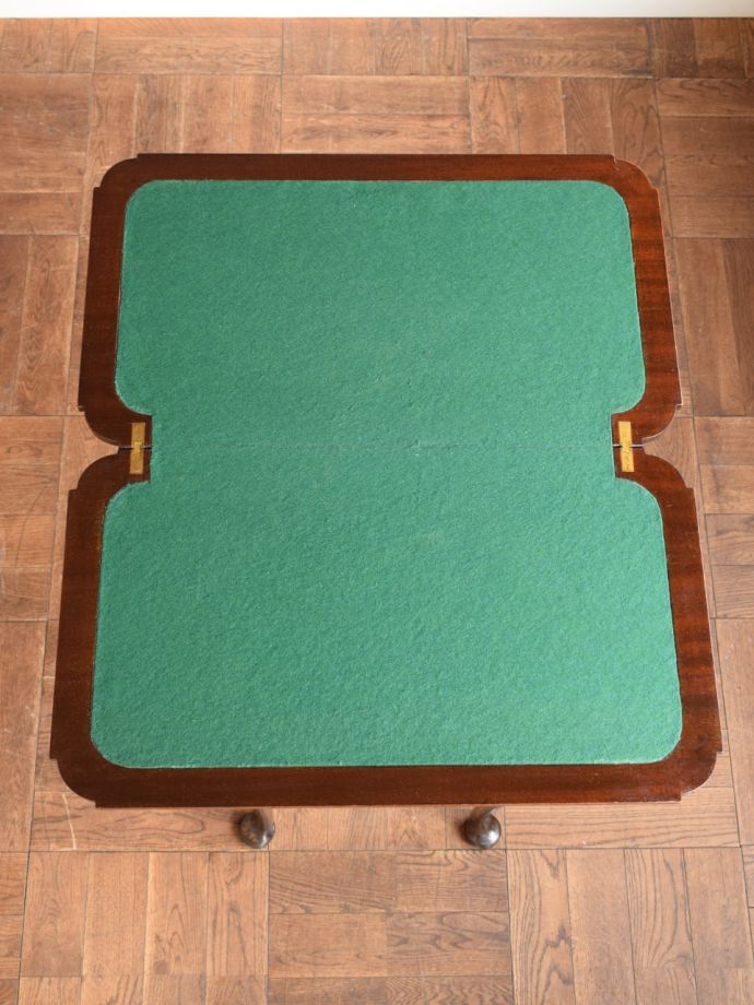 ゲーム天板がでてきます