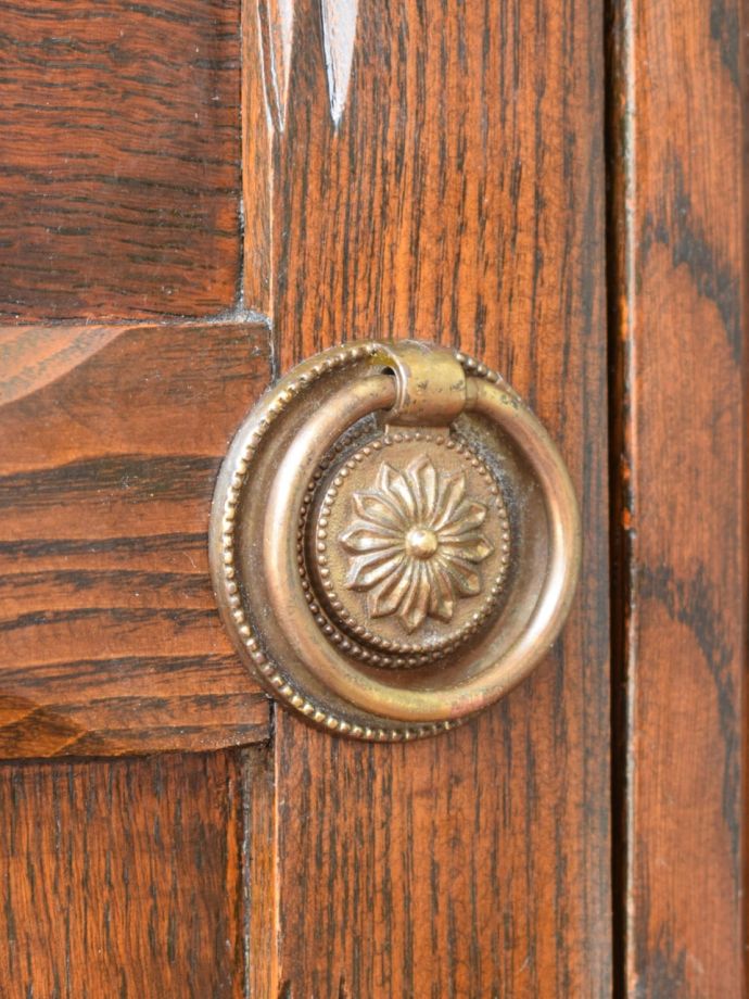 アンティーク家具の取っ手