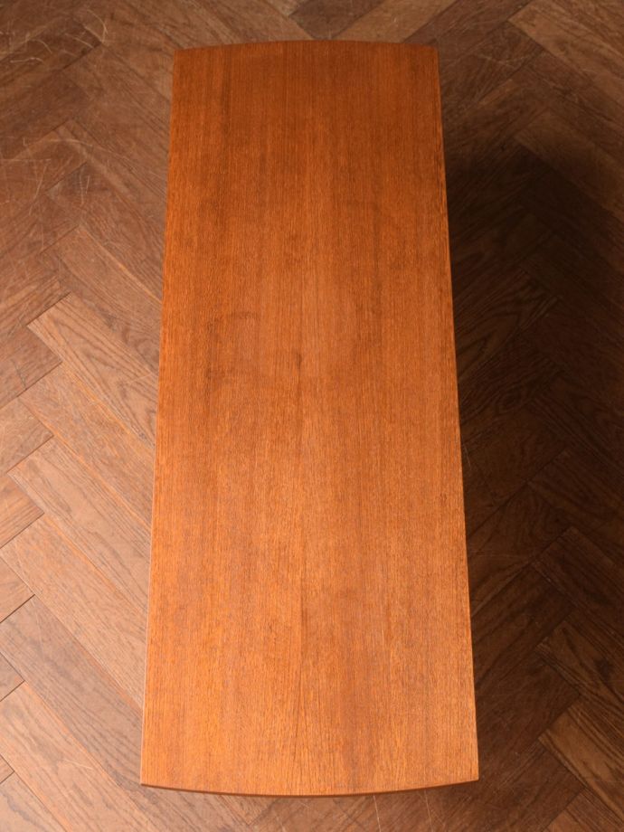 コーヒーテーブルの天板