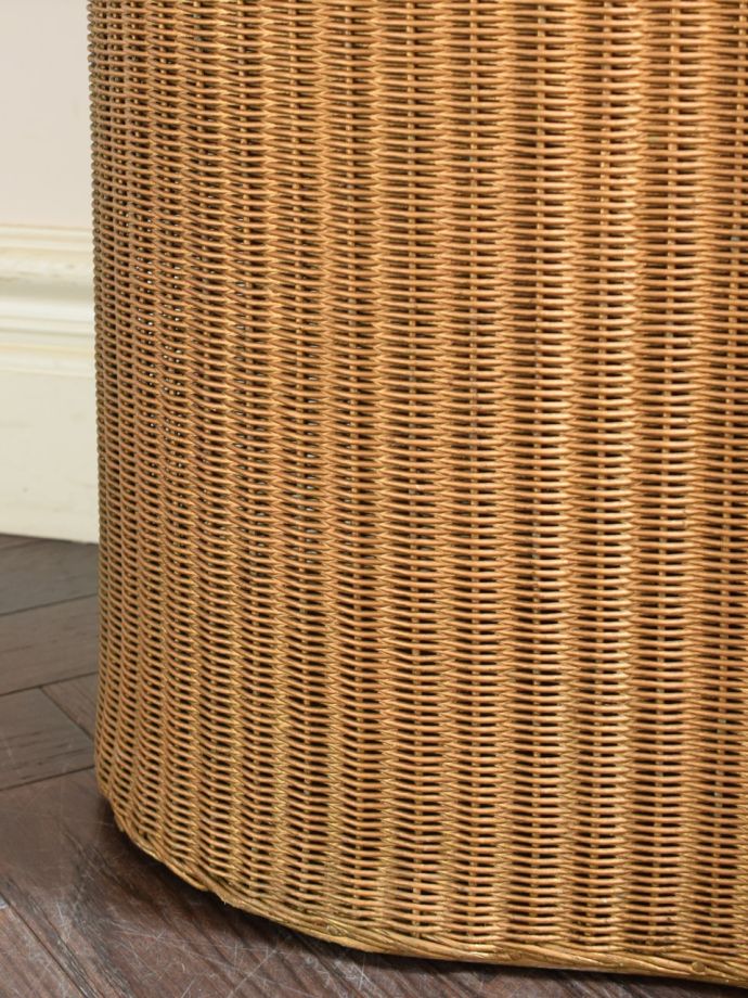 アンティーク家具の脚