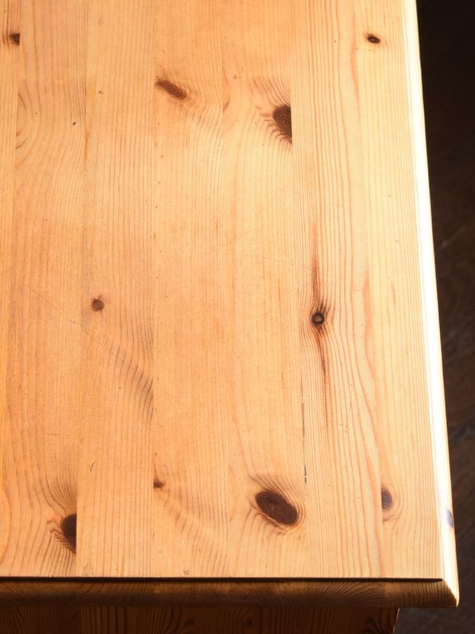 ドレッサーの天板