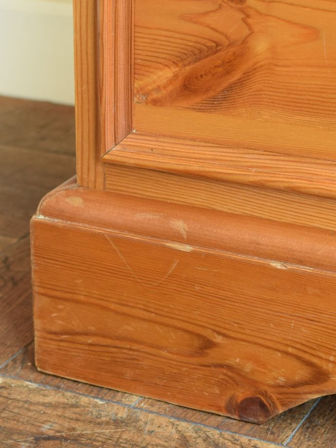 アンティーク家具の脚