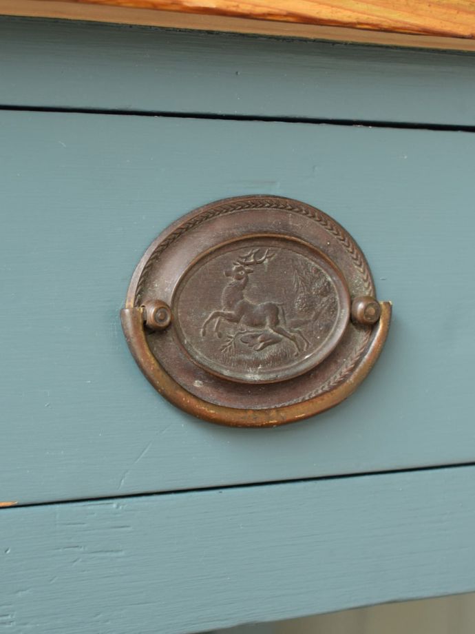 アンティーク家具の取っ手