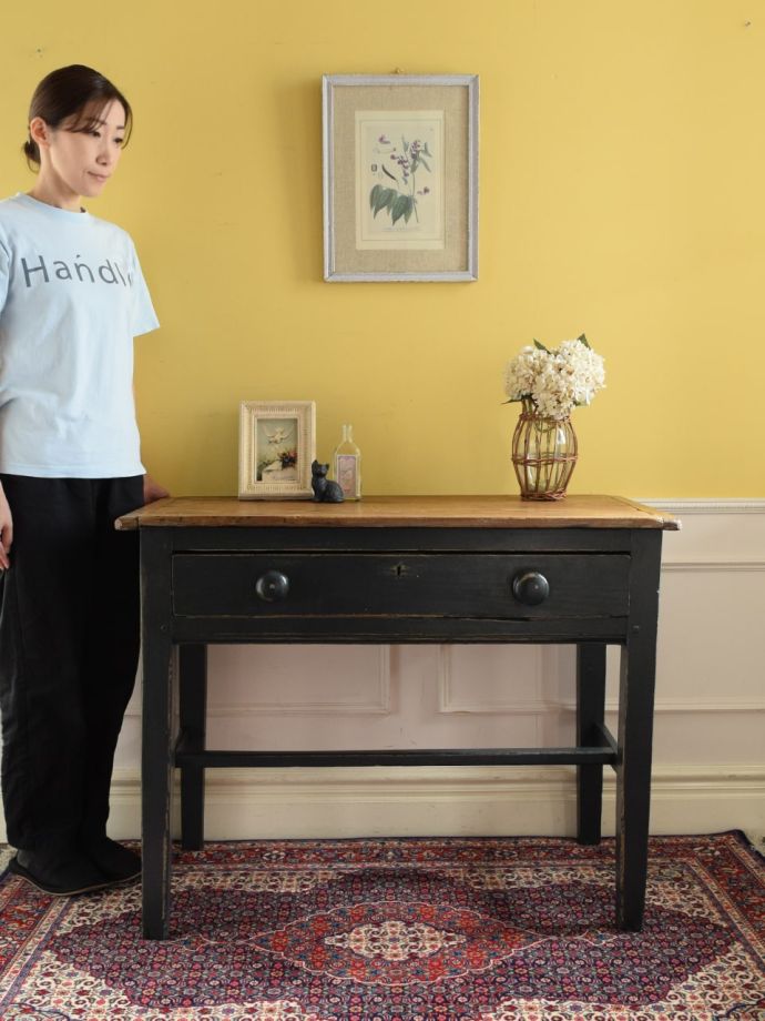 アンティークコンソールテーブル