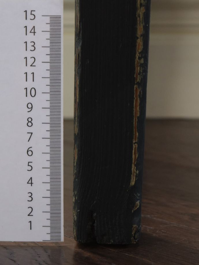 アンティーク家具の脚