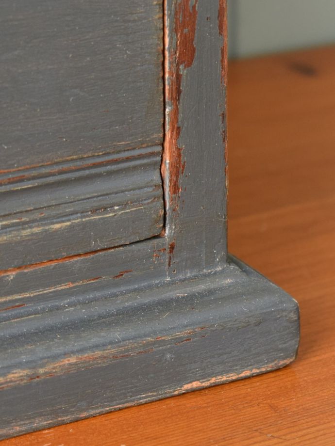 アンティーク家具の脚