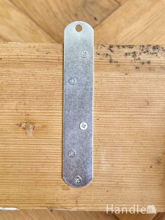 ウォールフックの取り付け