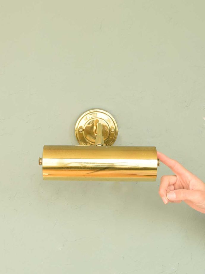 アンティーク調の照明、壁付けブラケット