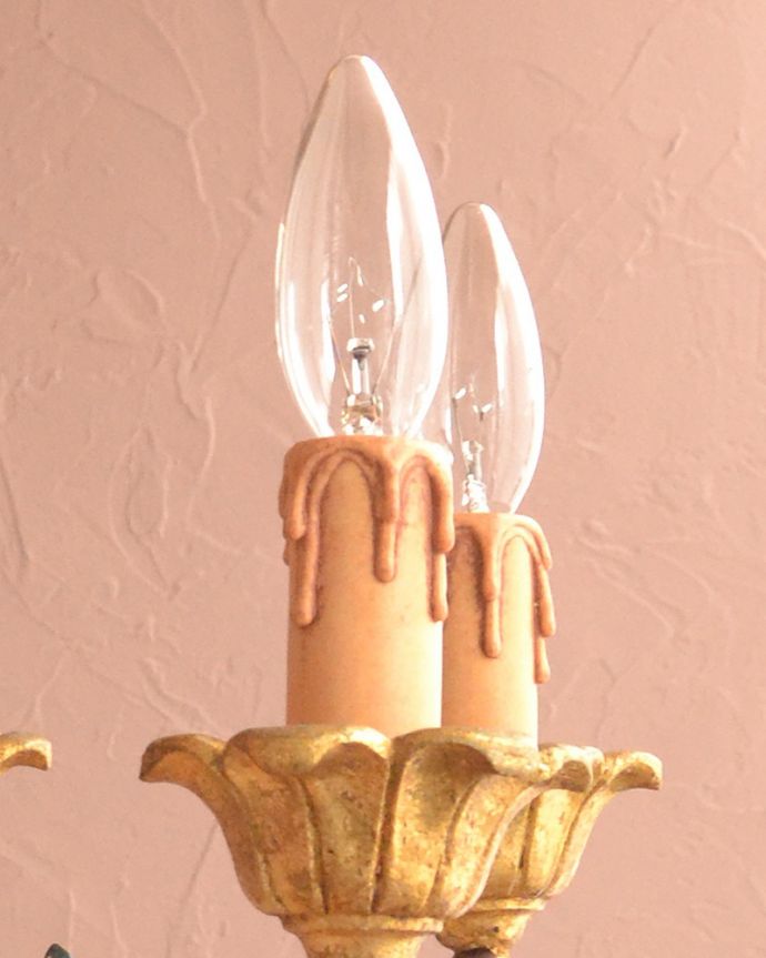 シャンデリア　照明・ライティング　フランスで見つけたアンティーク風のシャンデリア（6灯）（Ｅ17シャンデリア球） 。。(h-391-z)