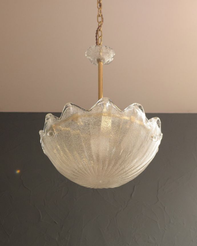 シャンデリア　照明・ライティング　厚みのあるガラスに存在感のあるオシャレなハンギングボウル。。(h-394-z)