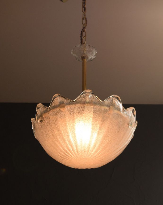 シャンデリア　照明・ライティング　厚みのあるガラスに存在感のあるオシャレなハンギングボウル。。(h-394-z)