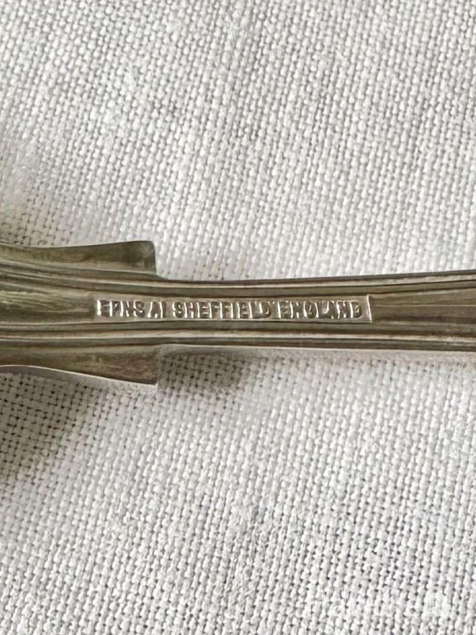 アンティークのシルバープレート