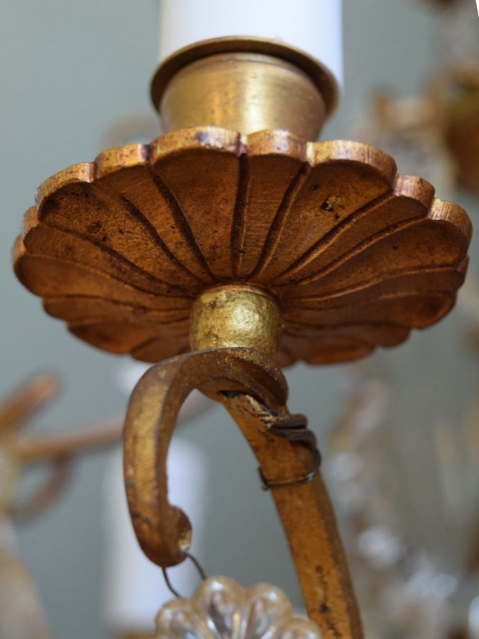 シャンデリアの装飾