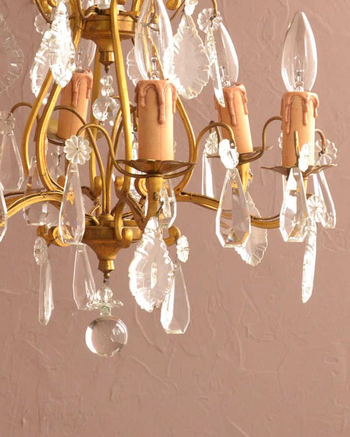 アンティークのシャンデリア