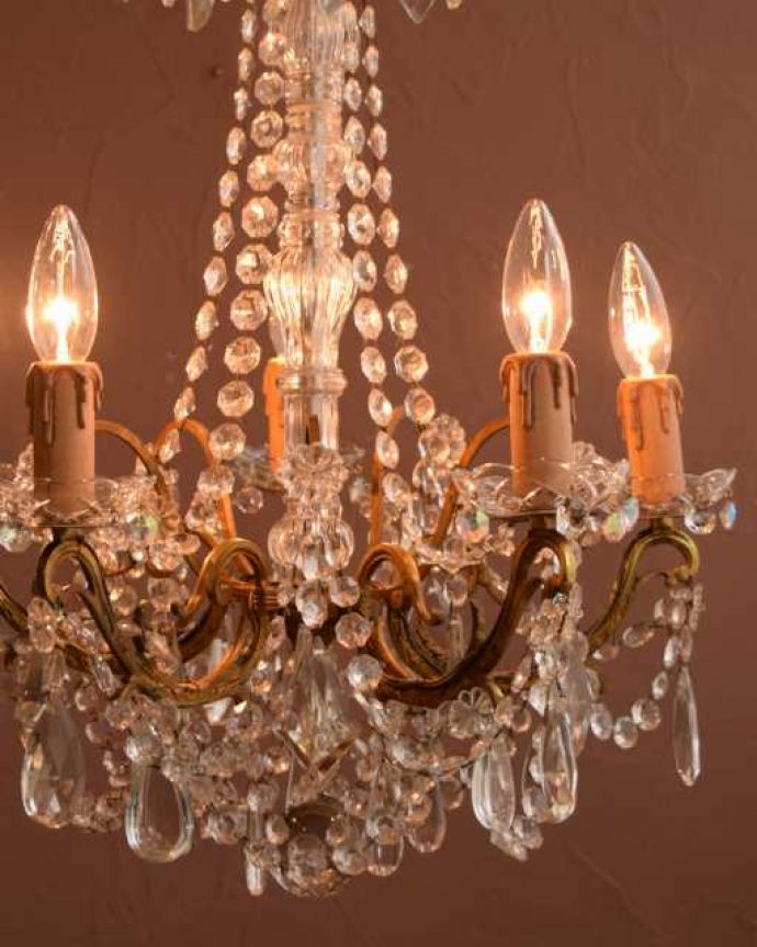 シャンデリア　照明・ライティング　フランスのアンティーク シャンデリア(5灯)（Ｅ17シャンデリア球付） 。。(h-739-z)