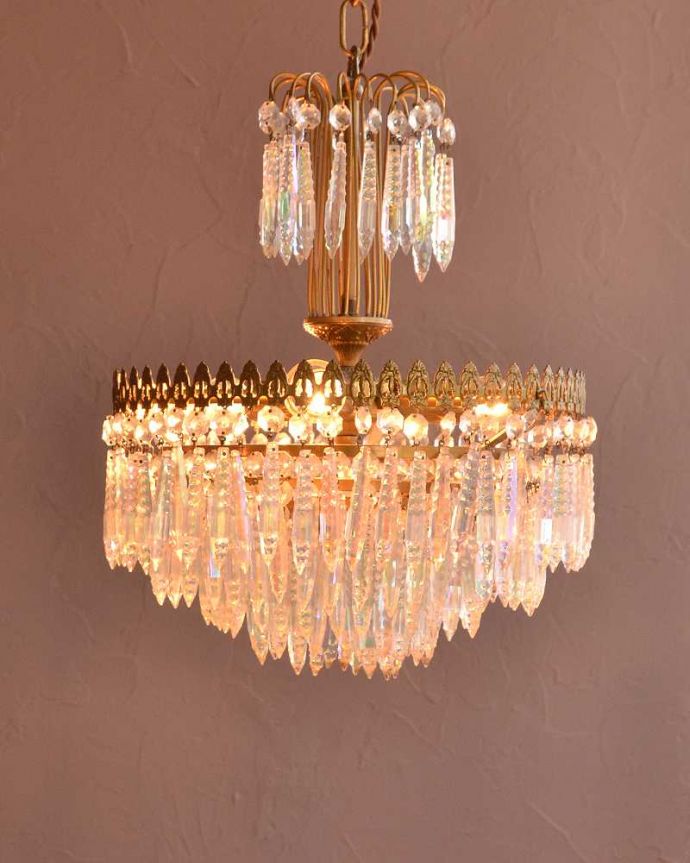 シャンデリア　照明・ライティング　豪華な輝きのフランスアンティークシャンデリア(3灯)(E17丸球付) 。。(h-740-z)