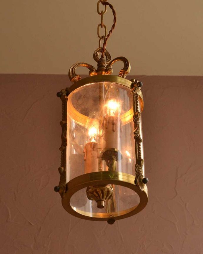 アンティーク照明の美しい灯り