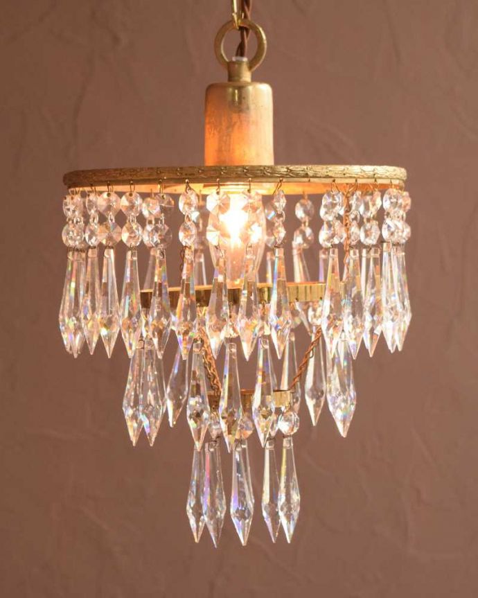 シャンデリア　照明・ライティング　フランスから到着した優雅な美しいアンティークシャンデリア(1灯)(E26球付)。。(h-745-z)