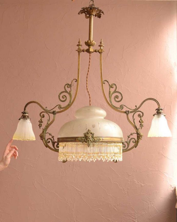 アンティークのシャンデリア