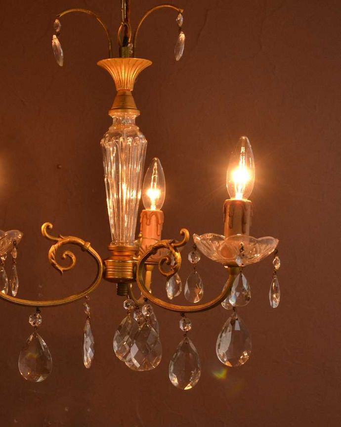 修復後のアンティークシャンデリア