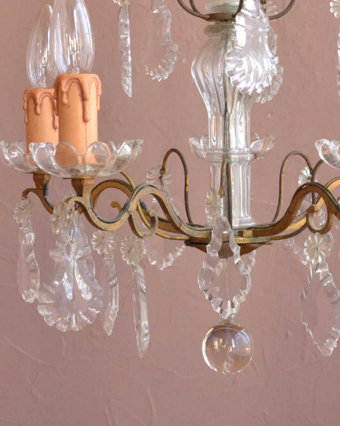 アンティーク照明のガラスパーツ