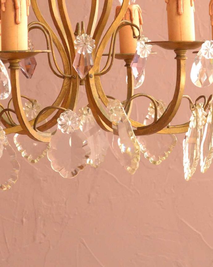 アンティークのシャンデリア