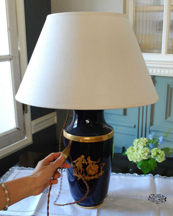 スタンドライト　照明・ライティング　フランスリモージュ（Limoges）濃紺×金彩が美しいテーブルランプ。。(h-803-z)