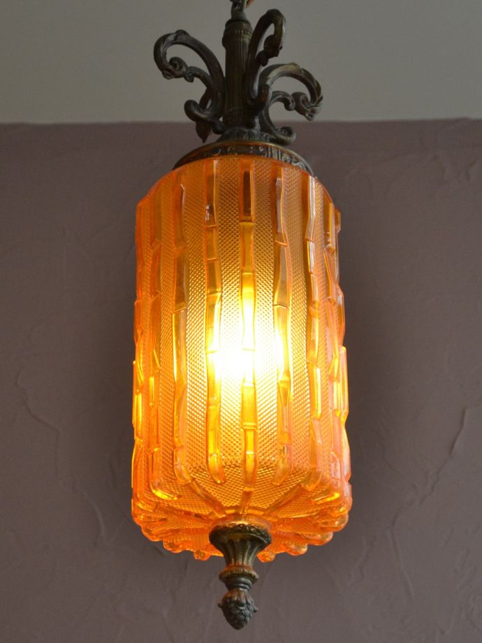 アンティーク風照明の美しい灯り