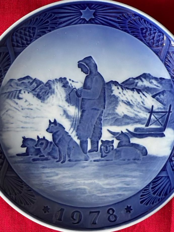 ロイヤルコペンハーゲンのイヤープレート