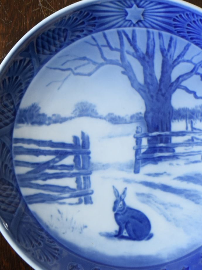 ロイヤルコペンハーゲンの1971年クリスマスイヤープレート（冬の野