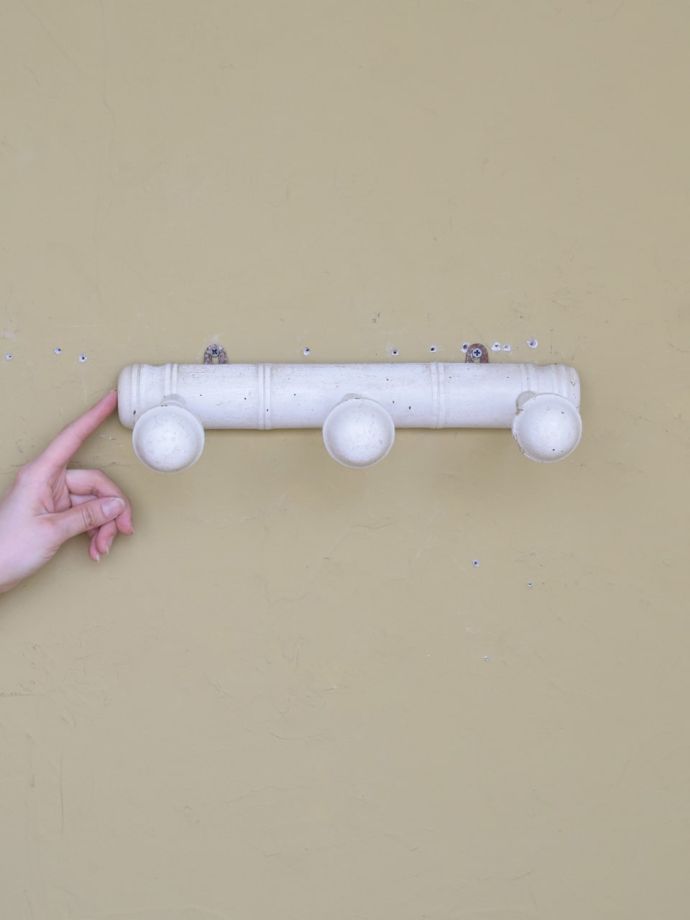 壁を飾るウォールフック