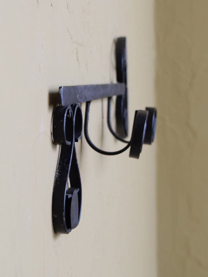 ウォールフックの側面