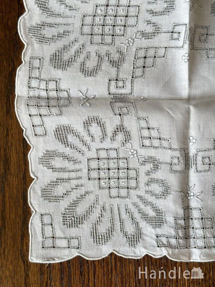 アンティークのドイリー