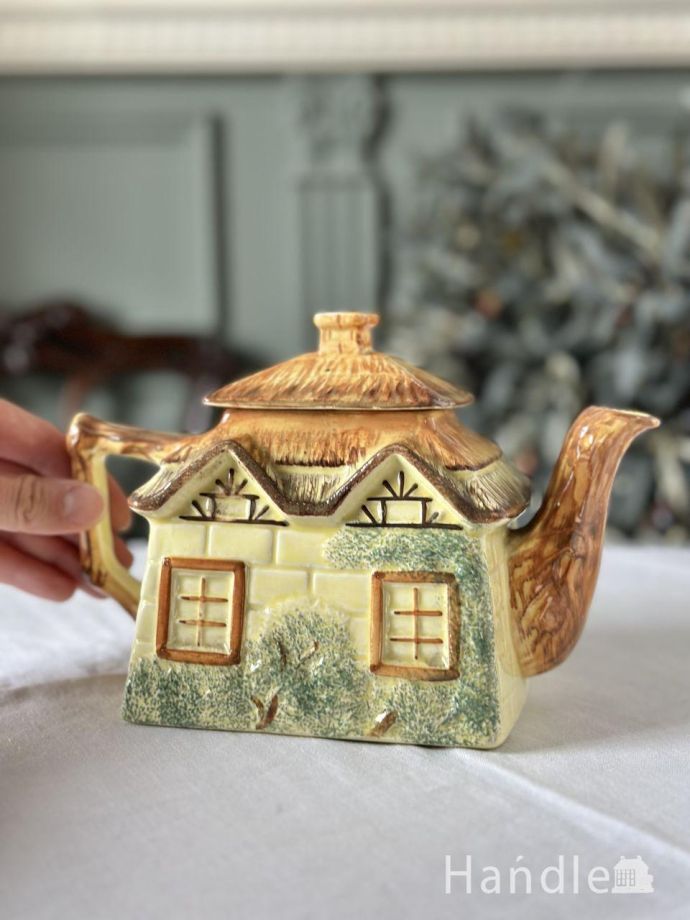 おしゃれなティーポット