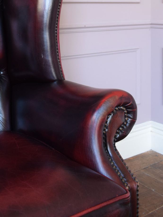 アンティークの椅子のアーム