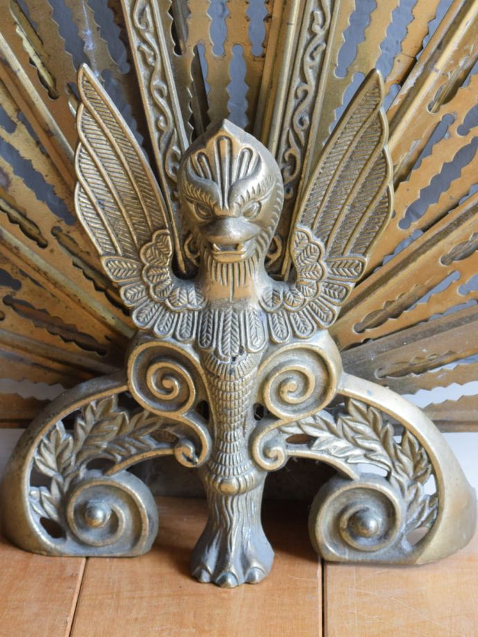 スクリーンの脚