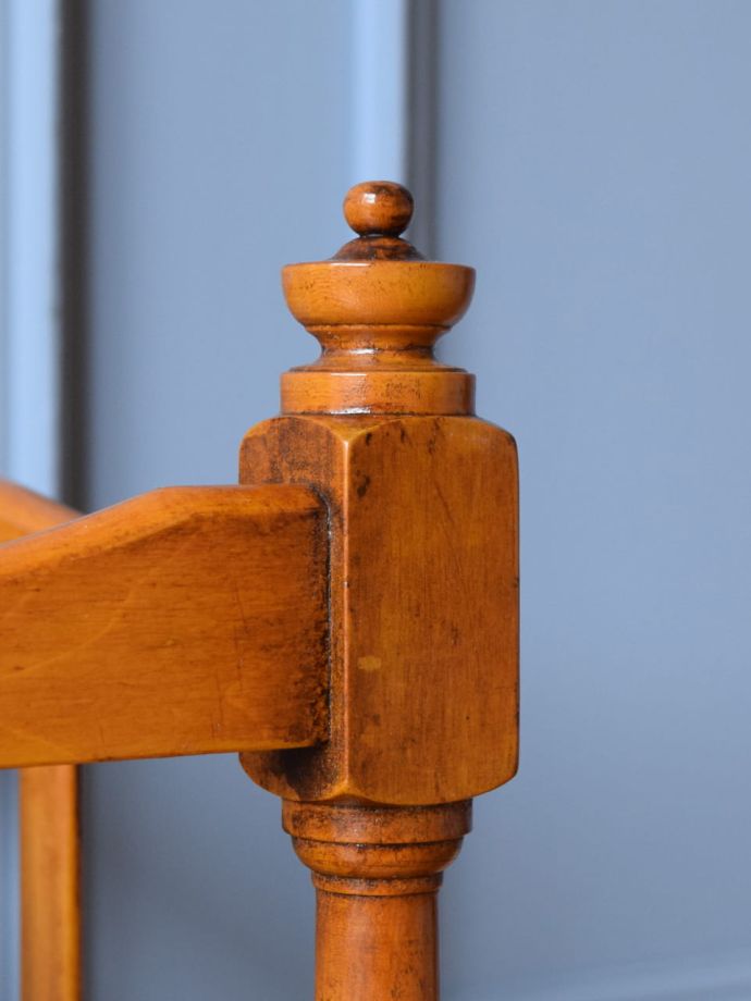 アンティーク家具の装飾